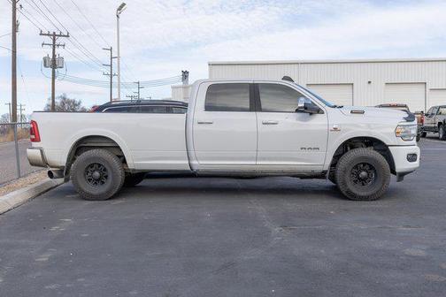 2019 RAM 3500 Laramie Crew Cab 4x4 8' Box