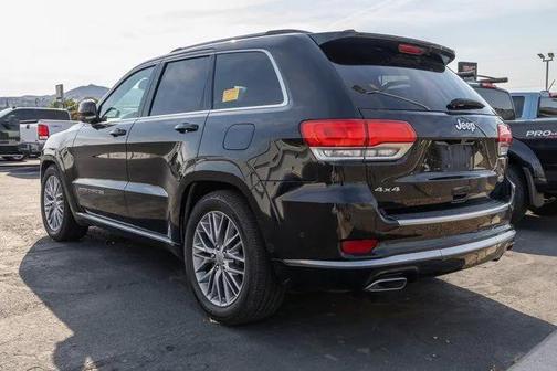 2018 Jeep Grand Cherokee Summit
