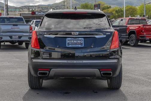2017 Cadillac XT5 Platinum
