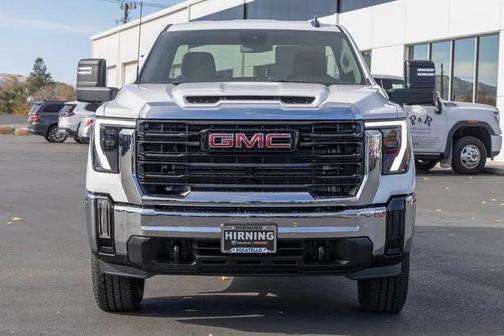 2026 GMC Sierra 3500 Base
