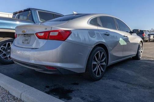 2017 Chevrolet Malibu 1LT