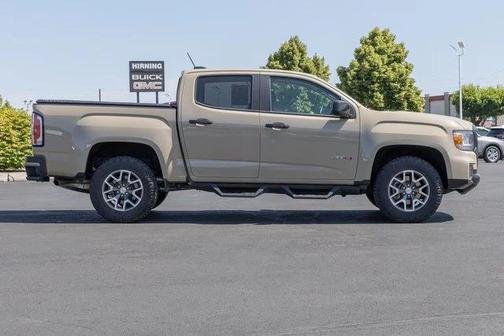 2022 GMC Canyon AT4