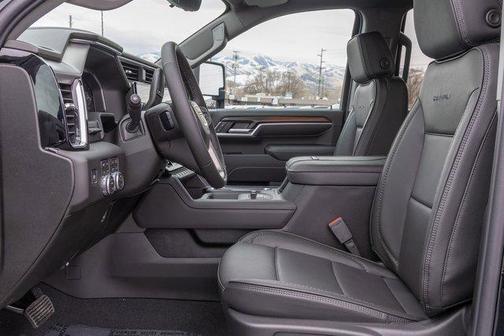 2026 GMC Sierra 3500 Denali