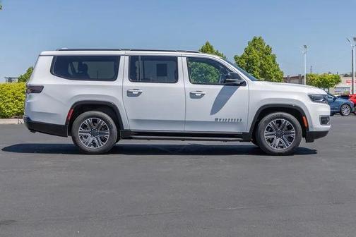 2023 Jeep Wagoneer L Series II 4x4
