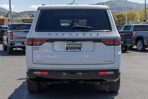 2023 Jeep Wagoneer L Series II 4x4