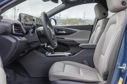 2025 Buick Envista Avenir FWD