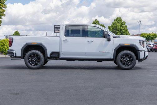 2025 GMC Sierra 2500 AT4