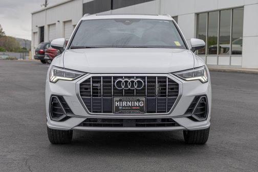 2024 Audi Q3 Premium 45 TFSI S line quattro Tiptronic