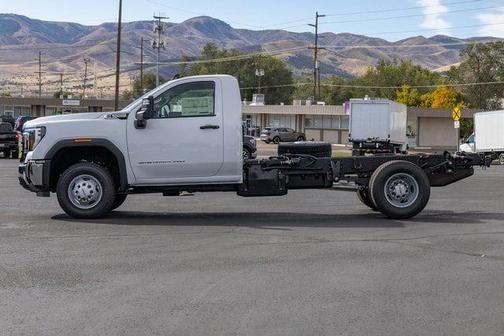2026 GMC Sierra 3500 Base