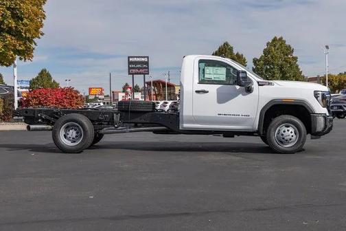 2026 GMC Sierra 3500 Base