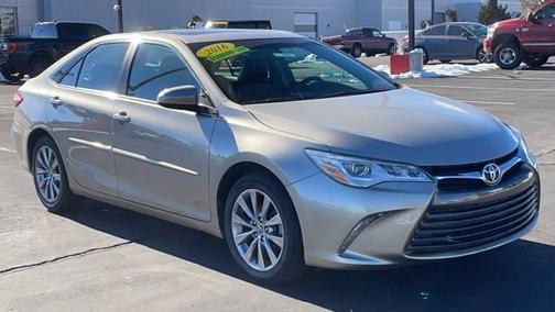 Photo 1 of 25 of 2016 Toyota Camry XLE