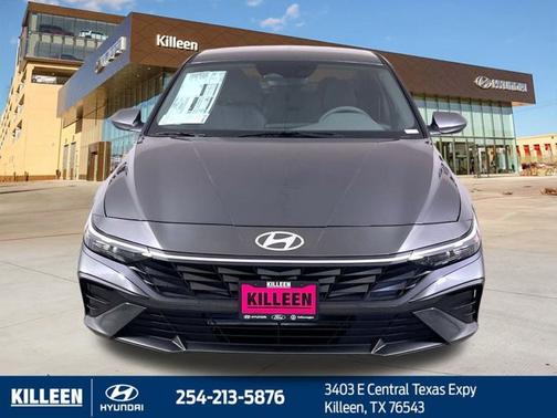 2025 Hyundai ELANTRA SE