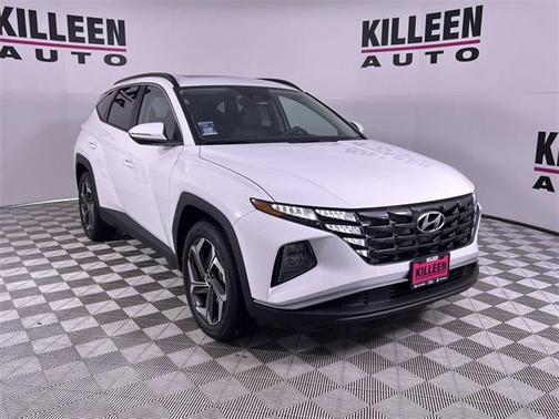 White 2023 Hyundai Tucson SEL