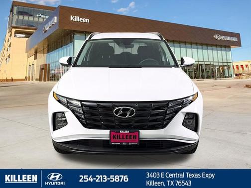 White 2024 Hyundai TUCSON SEL
