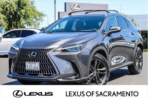 2024 Lexus NX 450h+ Luxury