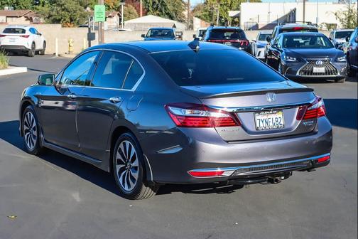 2017 Honda Accord Hybrid Touring