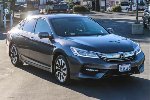 2017 Honda Accord Hybrid Touring