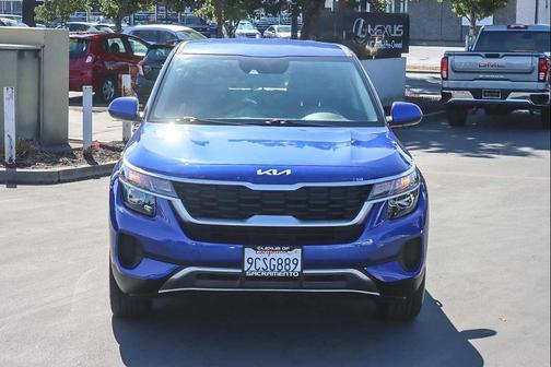 2023 Kia Seltos LX