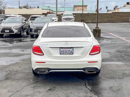 2018 Mercedes-Benz E-Class E 300