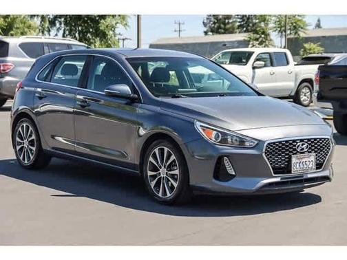 2018 Hyundai Elantra GT Base