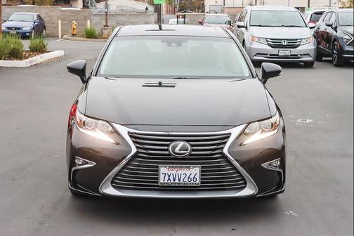 2017 Lexus ES 350 Base