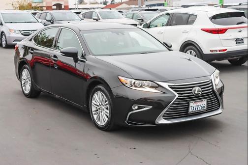 2017 Lexus ES 350 Base