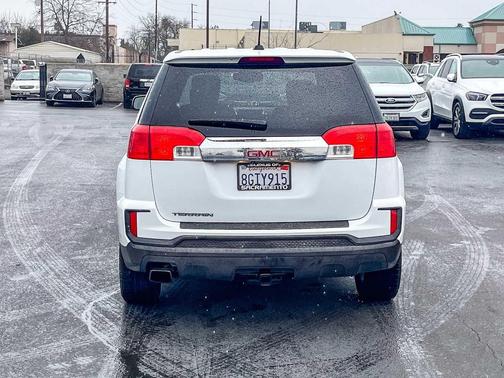 2017 GMC Terrain SLE-1
