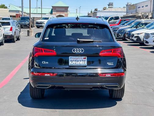 Black 2018 Audi Q5 2.0T Premium Plus