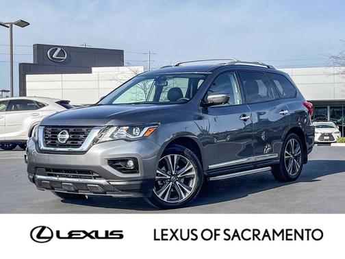 2019 Nissan Pathfinder Platinum