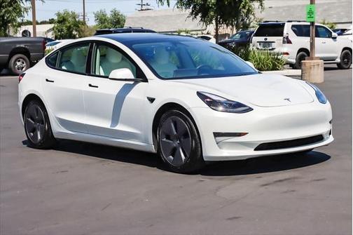 2022 Tesla Model 3 Standard Range