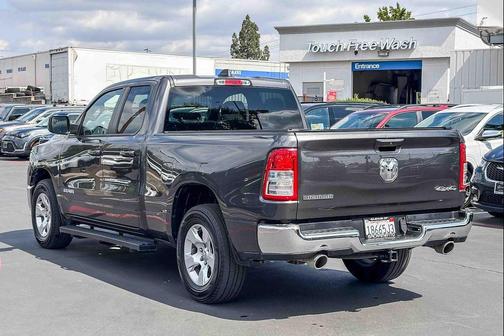 Granite Crystal Metallic Clearcoat 2021 RAM 1500 Big Horn/Lone Star