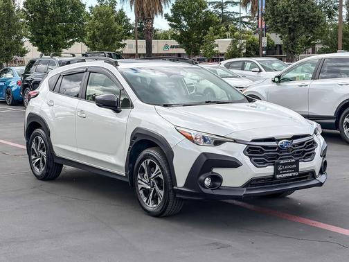 Crystal White Pearl 2024 Subaru Crosstrek Premium