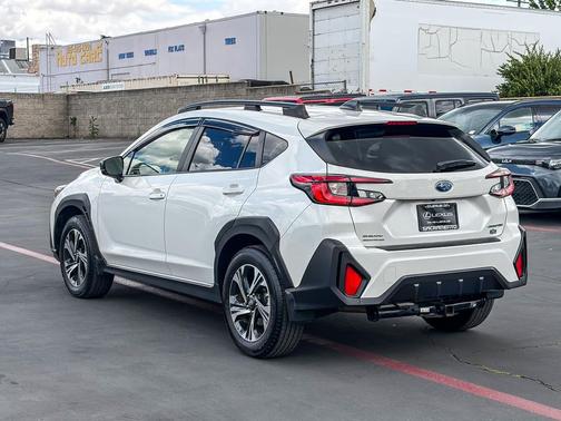 Crystal White Pearl 2024 Subaru Crosstrek Premium