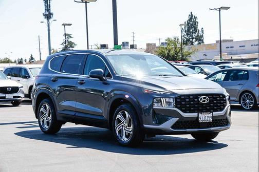2023 Hyundai SANTA FE SE