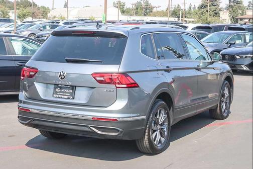 2022 Volkswagen Tiguan 2.0T SE 4MOTION
