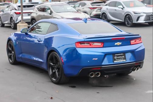 2017 Chevrolet Camaro 2LT