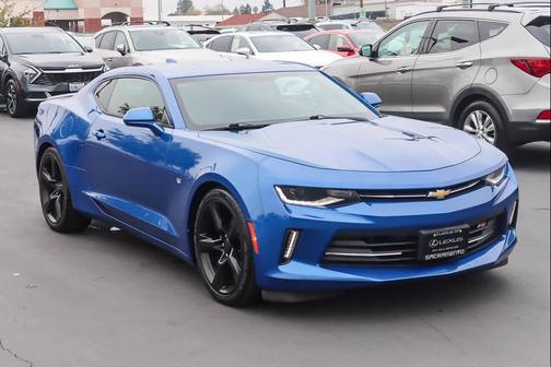 2017 Chevrolet Camaro 2LT