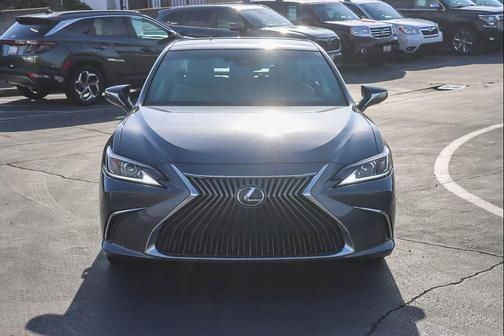 2021 Lexus ES 350 Base