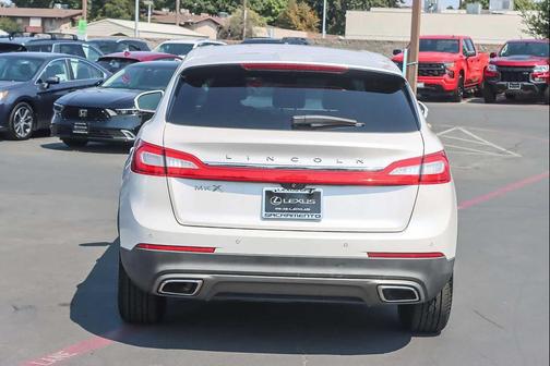 2017 Lincoln MKX Select