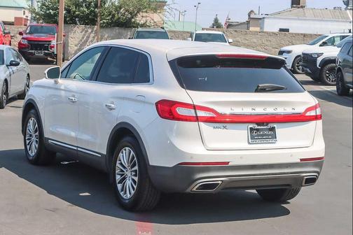 2017 Lincoln MKX Select