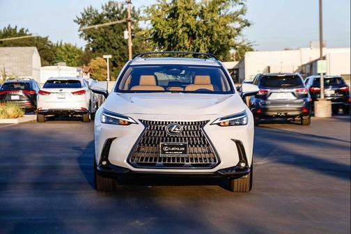 2025 Lexus NX 350h Premium