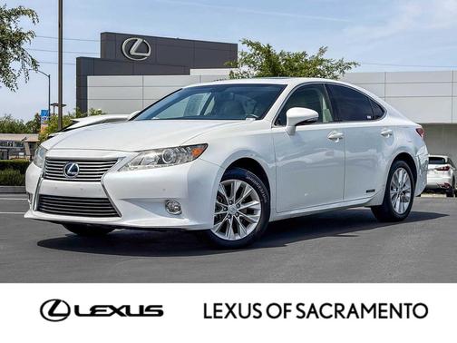 Starfire Pearl 2013 Lexus ES 300h Base