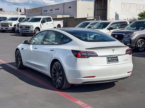Pearl White Multi-Coat 2023 Tesla Model 3 Performance