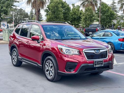 Crimson Red Pearl 2019 Subaru Forester Premium
