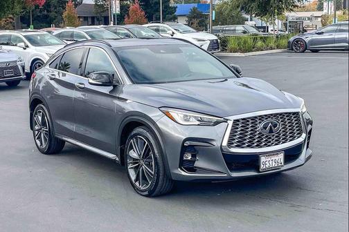 2023 INFINITI QX55 LUXE