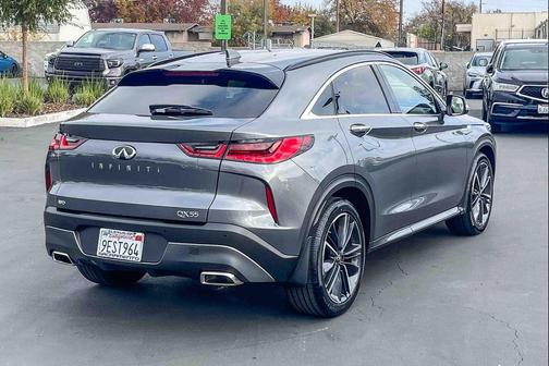 2023 INFINITI QX55 LUXE