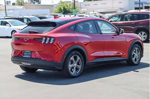 2022 Ford Mustang Mach-E Select