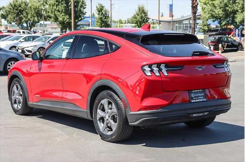 2022 Ford Mustang Mach-E Select