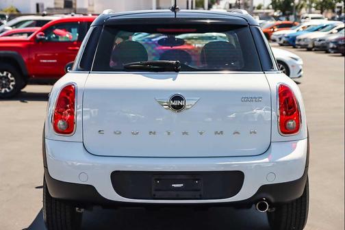 2016 MINI Countryman Cooper