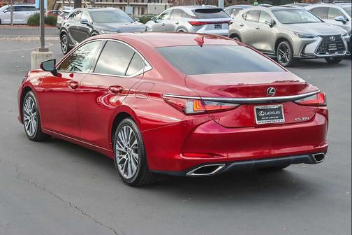2021 Lexus ES 350 Base